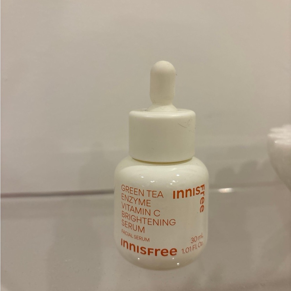 Innisfree serum vitamin c brand new
